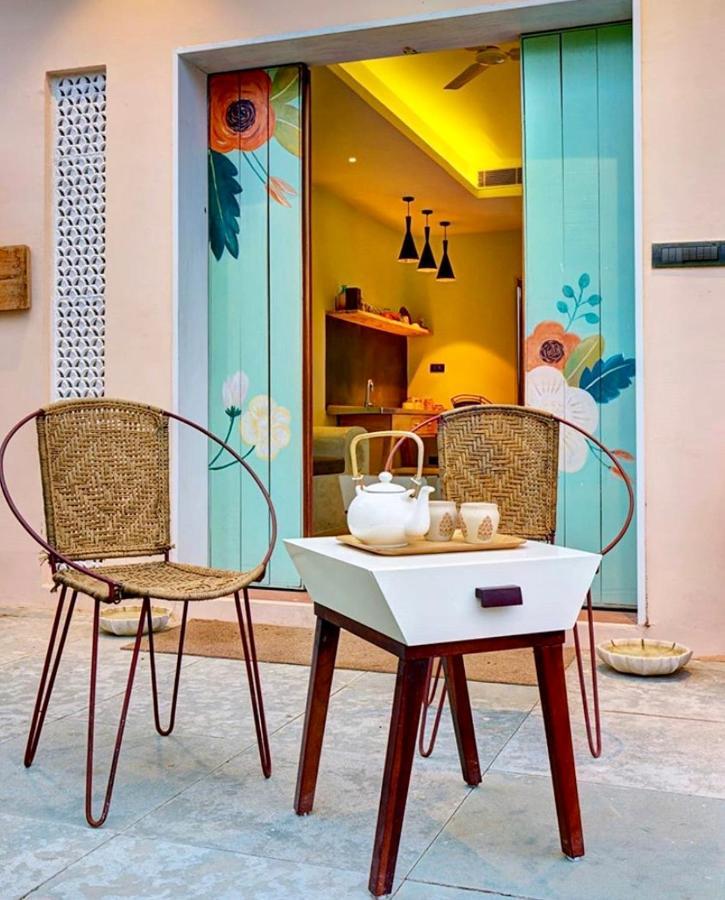 Parijat Private Pool Villa 1, 2 And 3 Bhk Udaipur Eksteriør bilde