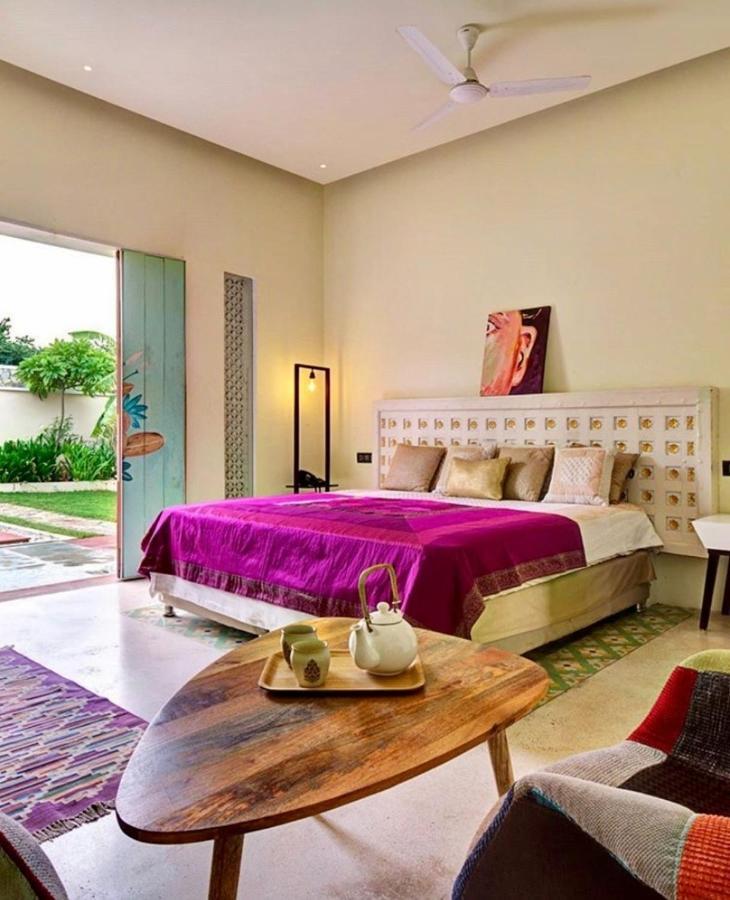 Parijat Private Pool Villa 1, 2 And 3 Bhk Udaipur Eksteriør bilde