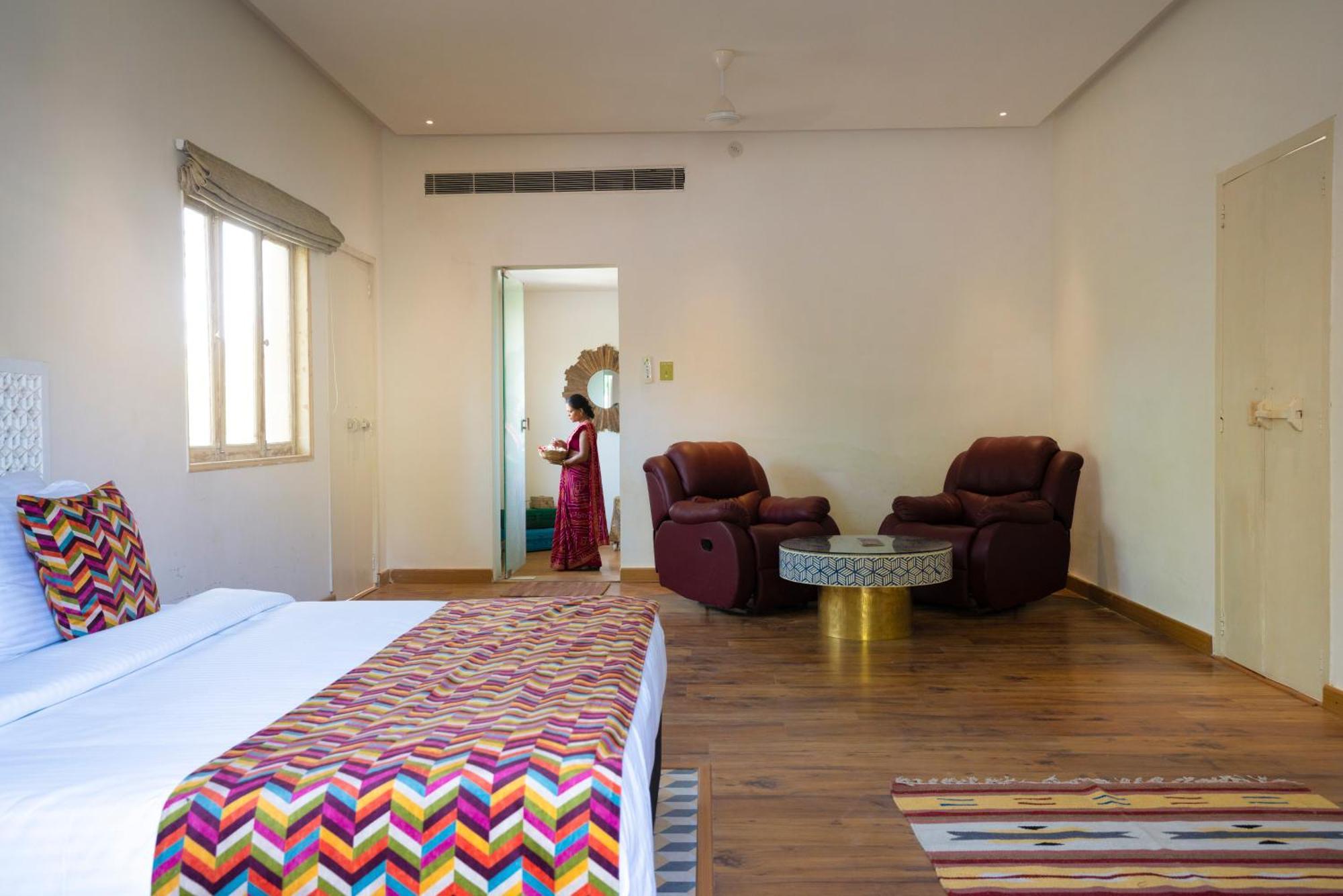 Parijat Private Pool Villa 1, 2 And 3 Bhk Udaipur Eksteriør bilde