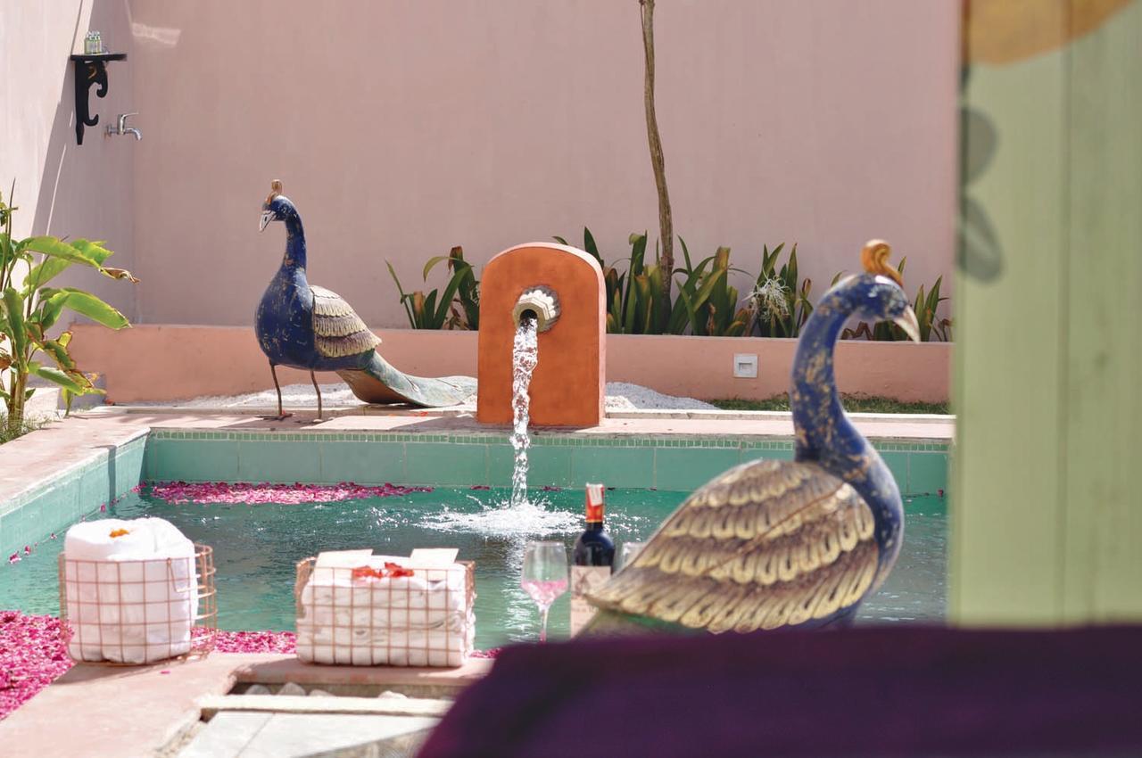 Parijat Private Pool Villa 1, 2 And 3 Bhk Udaipur Eksteriør bilde